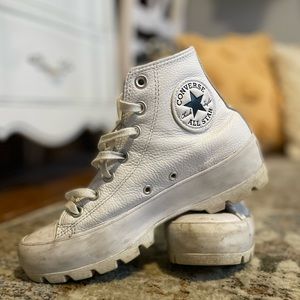 Lugged All-Star Converse/Size 6.5